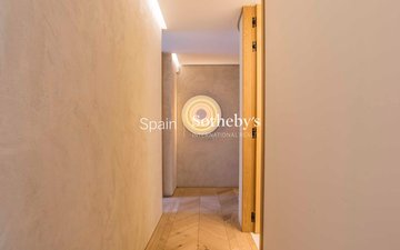 Property slide 25