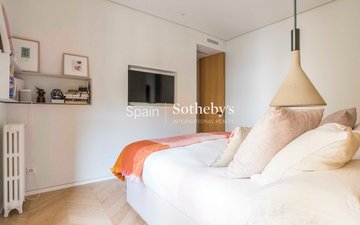 Property slide 30
