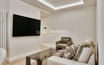 Property slide 39