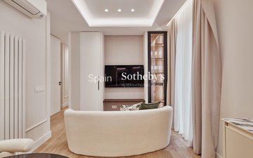 Property slide 21