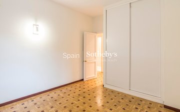 Property slide 34