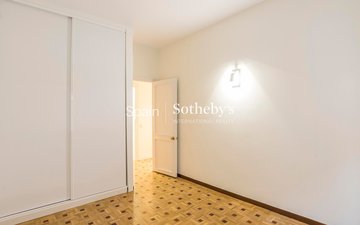 Property slide 17
