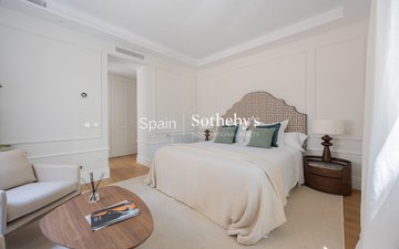 Property slide 25