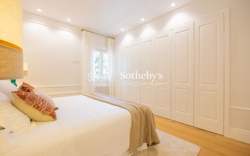 Property slide 24