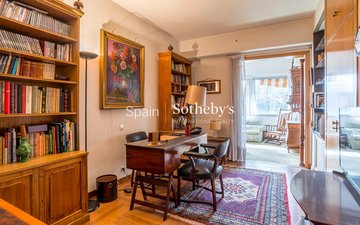 Property slide 10