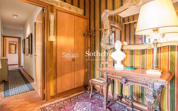 Property slide 33