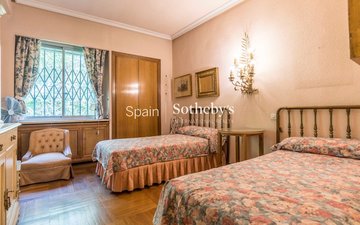 Property slide 17