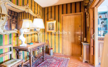 Property slide 31