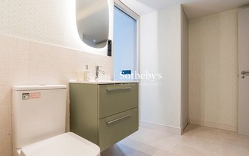 Property slide 40