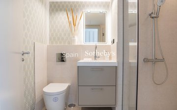 Property slide 35