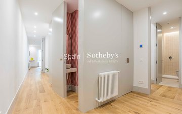 Property slide 39