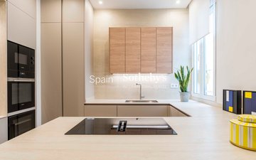 Property slide 31