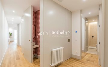 Property slide 40