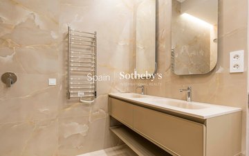 Property slide 23
