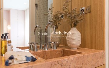 Property slide 25