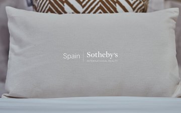 Property slide 30