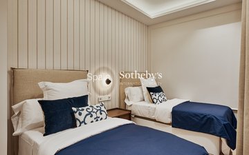 Property slide 19