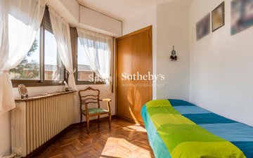 Property slide 33