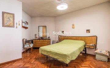 Property slide 31
