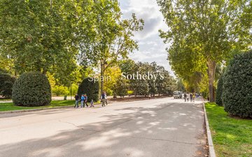 Property slide 22