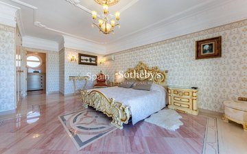 Property slide 22