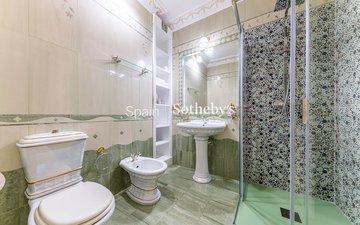 Property slide 31