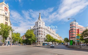 Property slide 19