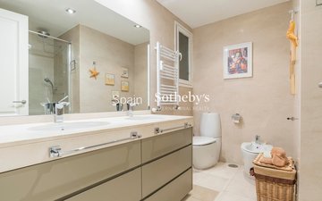 Property slide 30