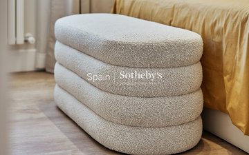 Property slide 40