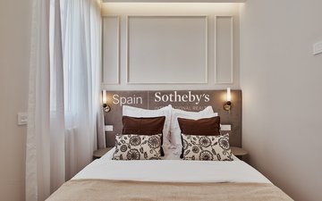 Property slide 22