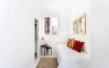 Property slide 14