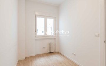 Property slide 22