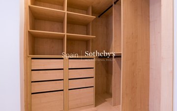 Property slide 33