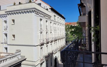 Property slide 17