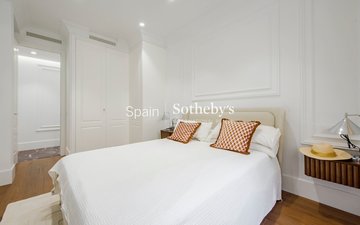 Property slide 22