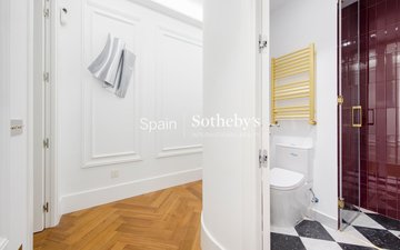 Property slide 20