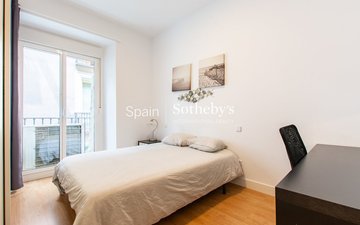 Property slide 15