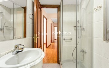 Property slide 22