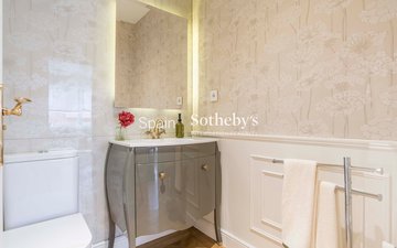 Property slide 39