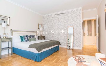 Property slide 31