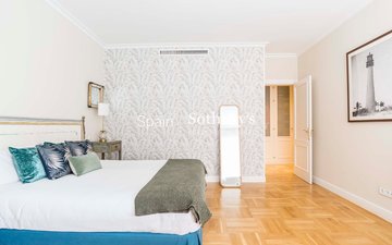 Property slide 30
