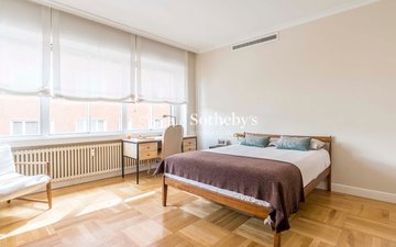 Property slide 33
