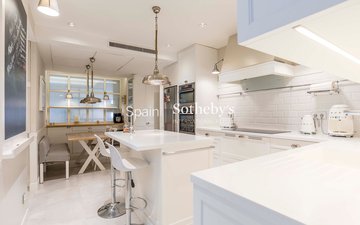 Property slide 21