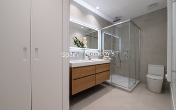 Property slide 24