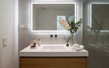 Property slide 22