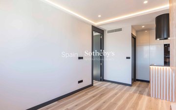 Property slide 30
