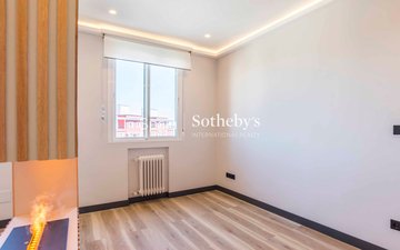 Property slide 33