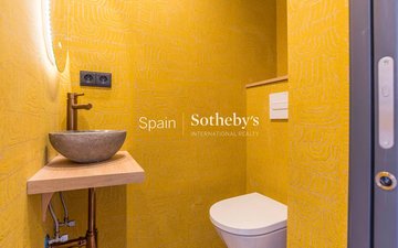 Property slide 38