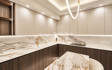 Property slide 19