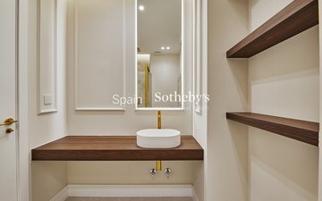 Property slide 22